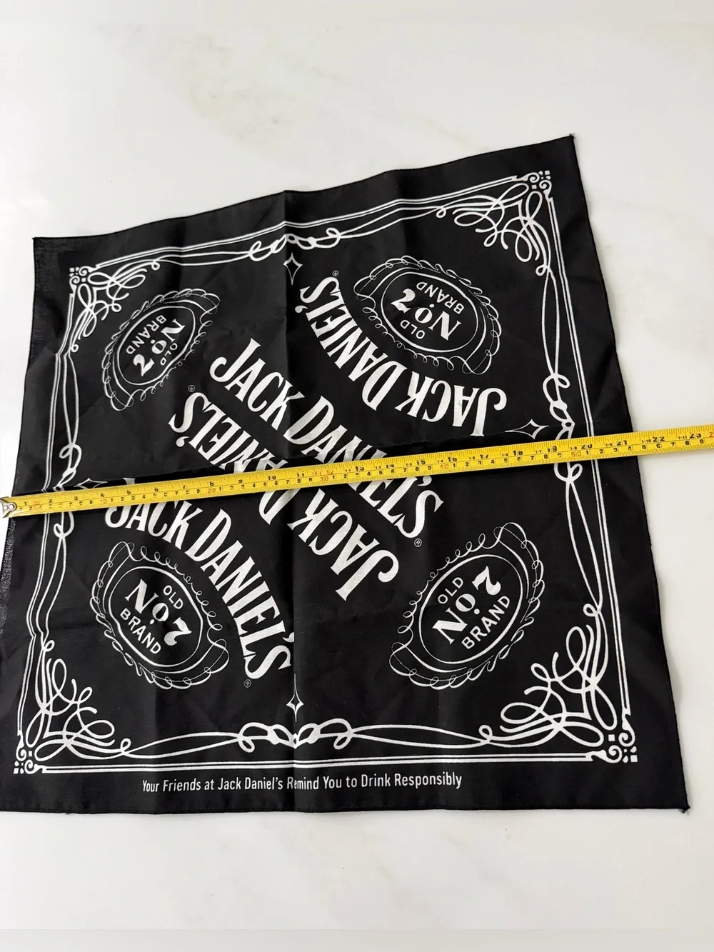 Jack Daniel's Old No. 7 bandana black white scroll logo 21 x 21 New with tag